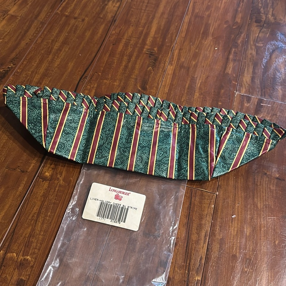 Longaberger Holiday Cheer‎ stripes basket liner in original packaging